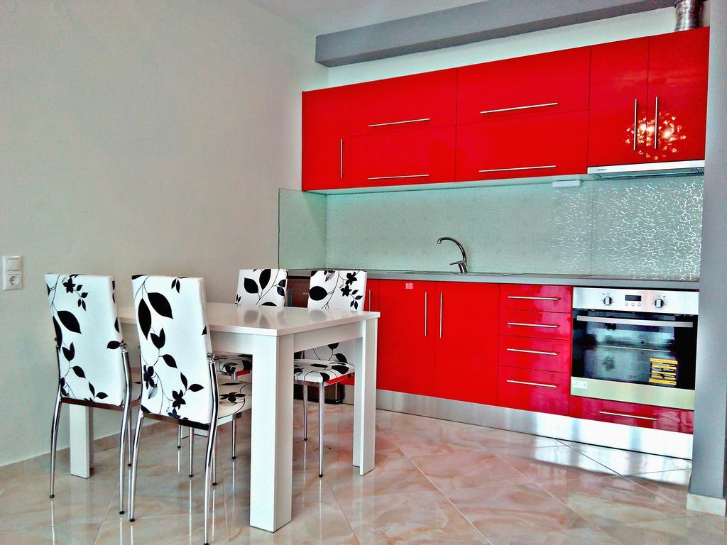 Iro Apartment Nea Peramos  Exterior photo